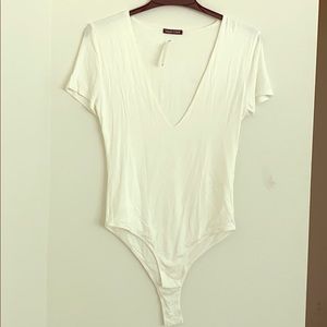 Basic deep V bodysuit. Size Large.